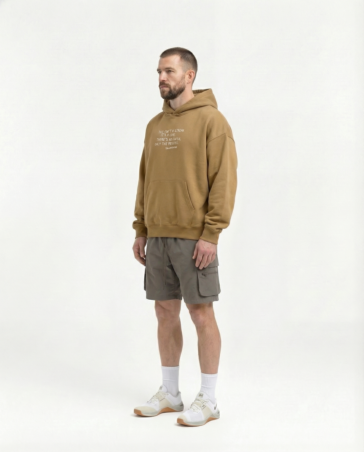 Sisyphus Hoodie Brown - Model 3/4 — Ansicht 2