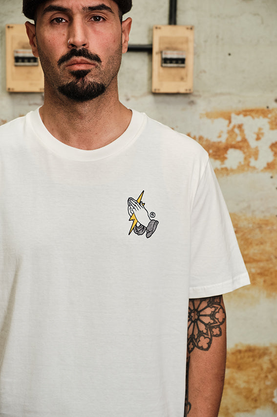 Only Wod Can Judge Me - T-Shirt — Vista 4