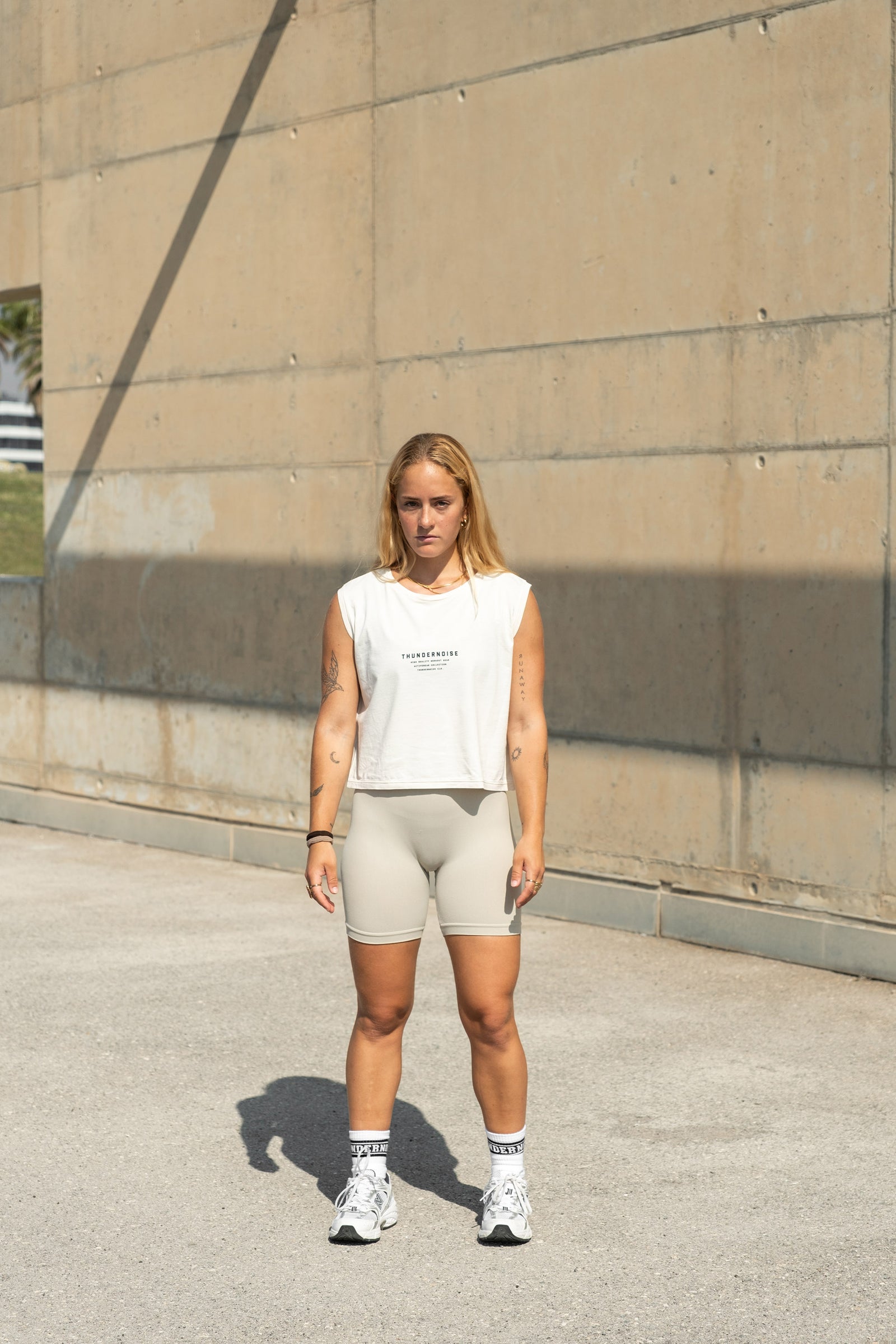 Lift Heavy Run Fast - Cropped Tank Top — View 7