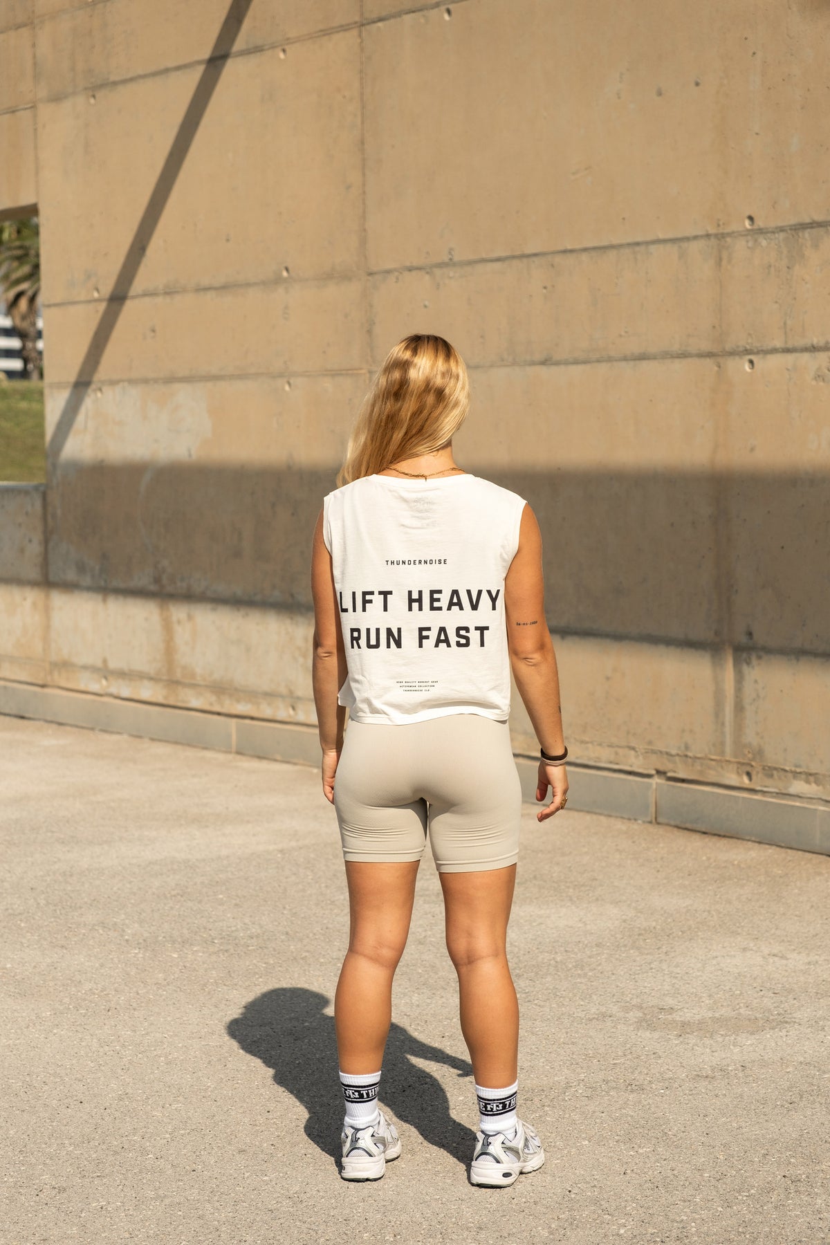 Lift Heavy Run Fast - Cropped Tank Top — View 6