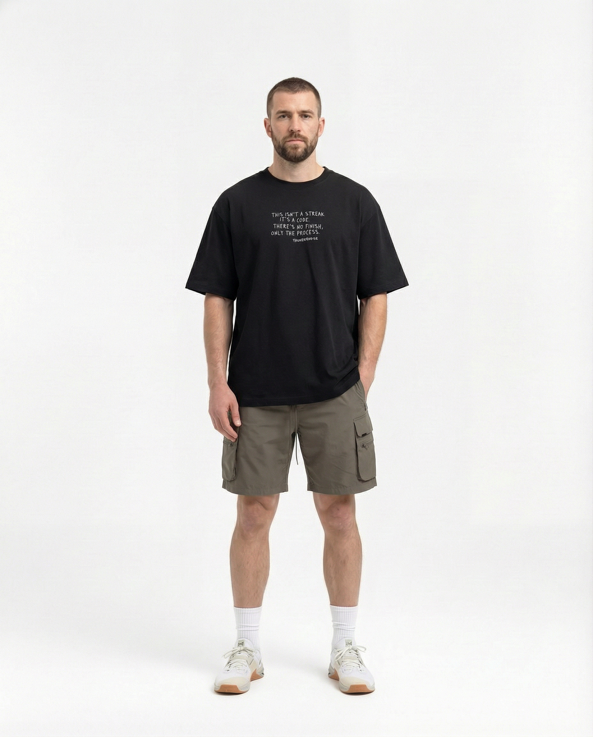 Sisyphus Relaxed Tee Black - Model Front — Vue 5