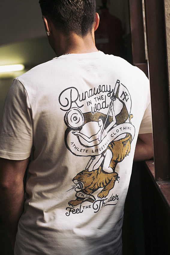 Runaway In The Wod T-shirt - Vintage White