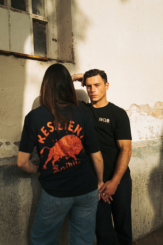 Resilient Spirit T-shirt - Navy