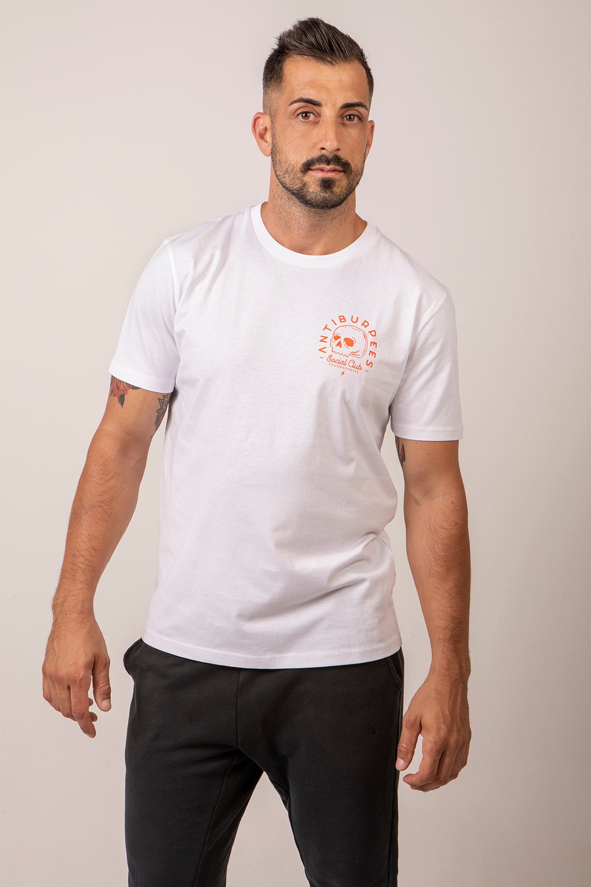 Antiburpees Social Club (Orange) - T-Shirt - White — Ansicht 3