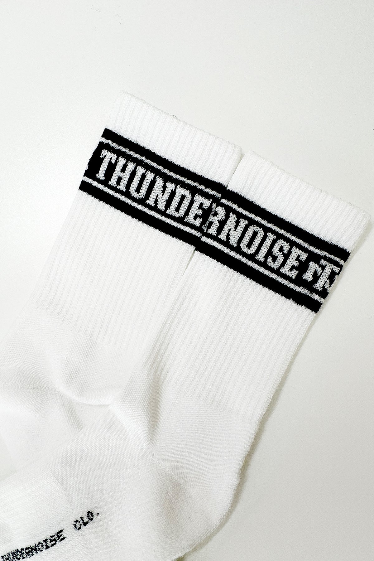 TN Essentials Crew Socks — Vista 3
