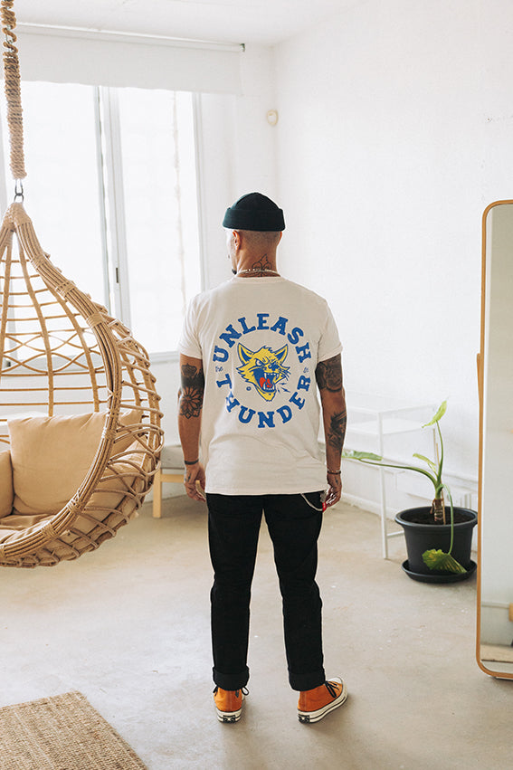 Unleash The Thunder - T-Shirt - Vintage White — Vista 5
