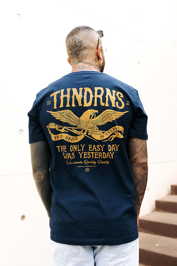 Easy Day T-shirt - Navy — Vista 2
