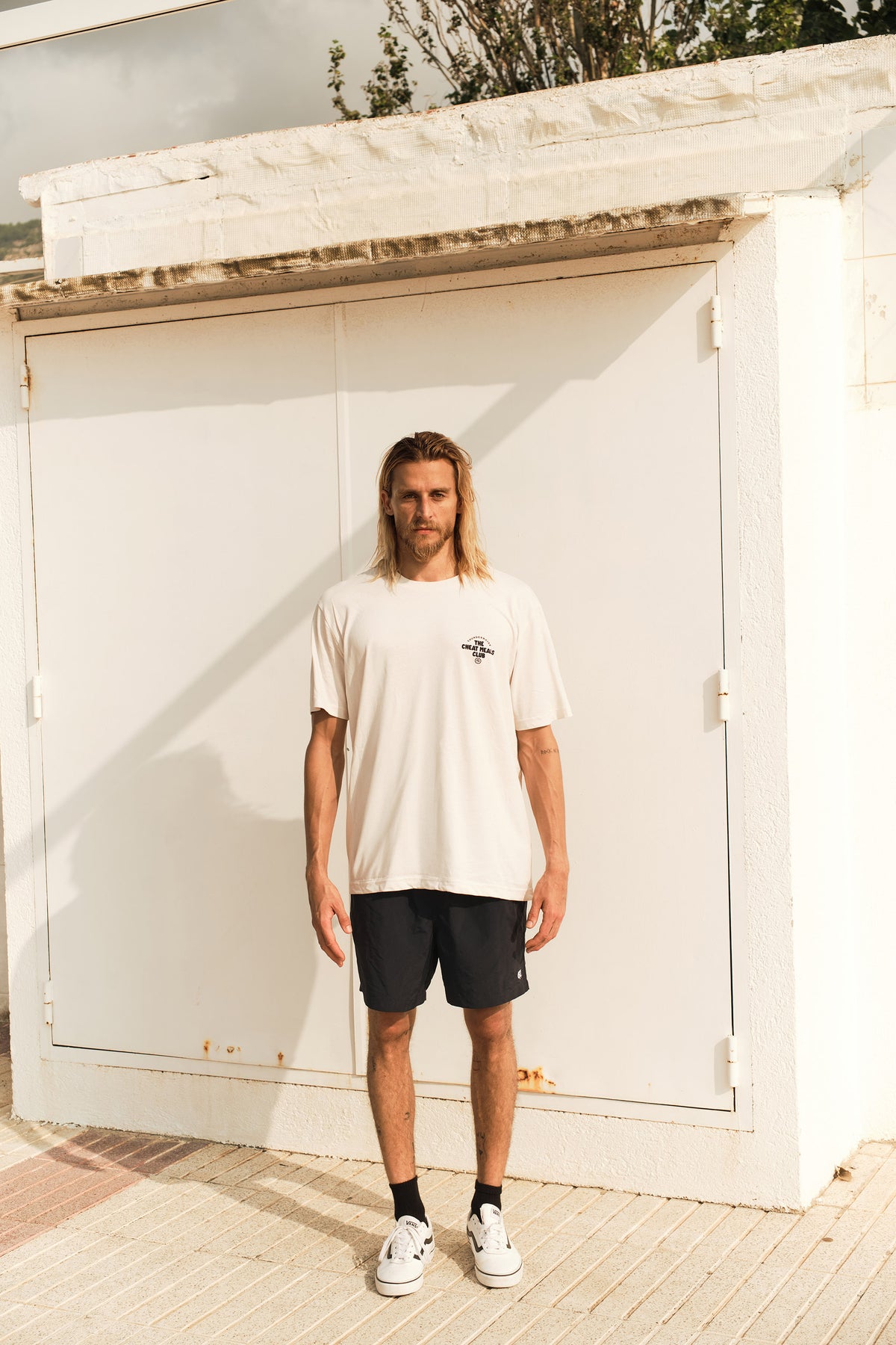 Deadlift Donuts T-Shirt — Vista 5
