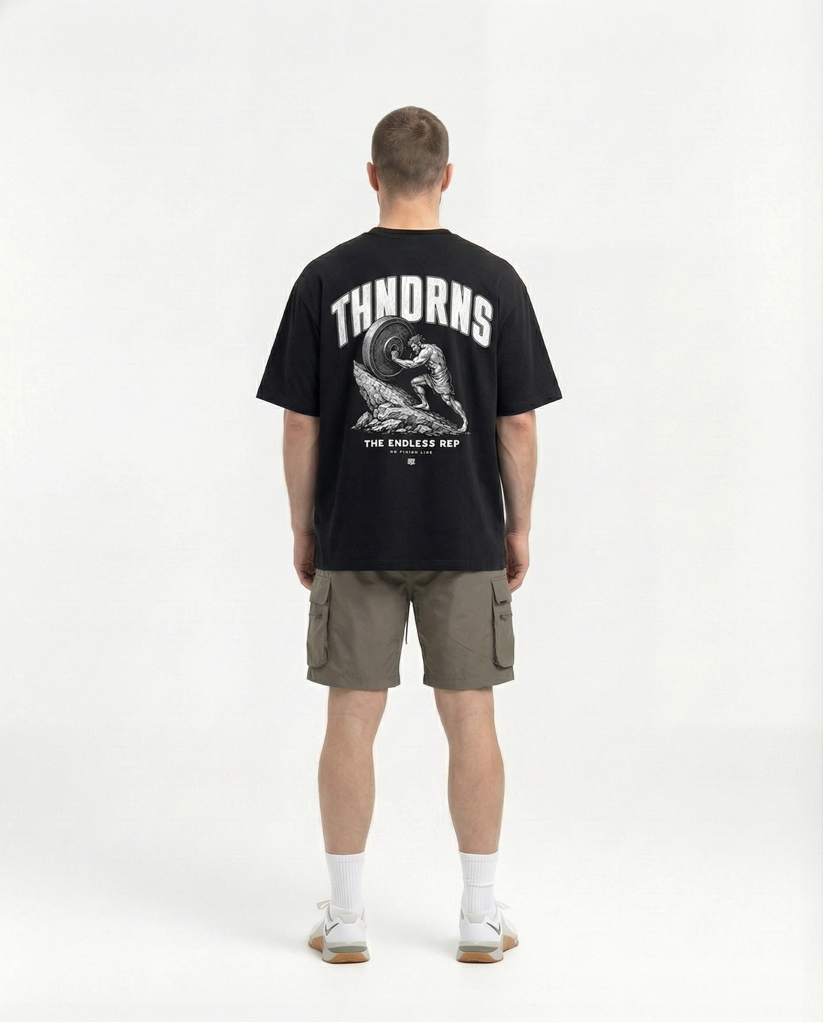 Sisyphus Relaxed Tee Black - Model Back — Vista 4
