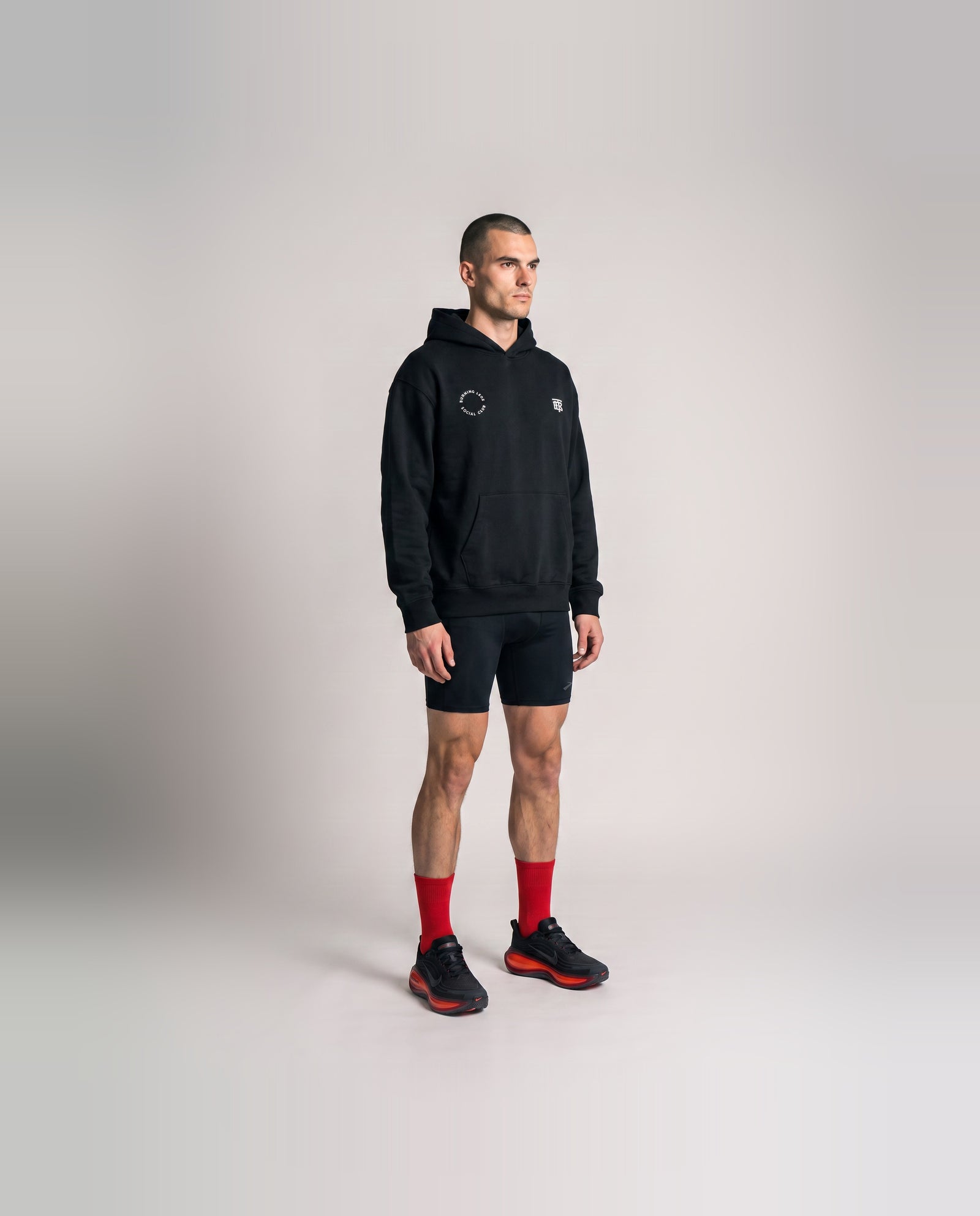 Burning Legs Social Club Oversize Hoodie Black — model three quarter — Vista 3

