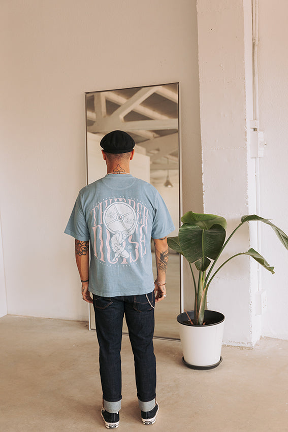 Atlas Oversize T-shirt — Vista 6
