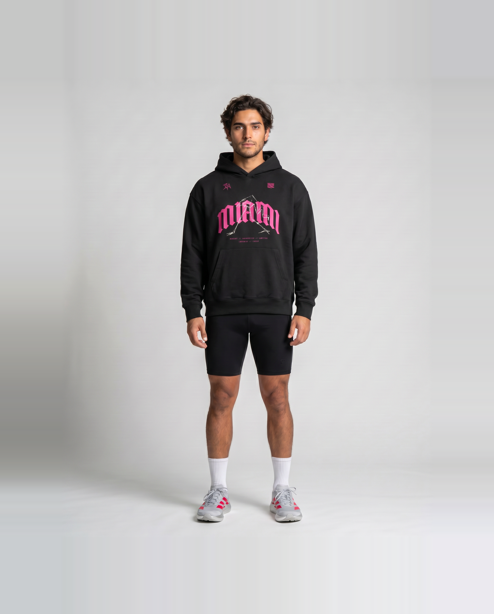 Thundernoise x Sergio Martín Miami Edition Oversize Hoodie Black - model front — Vue 4
