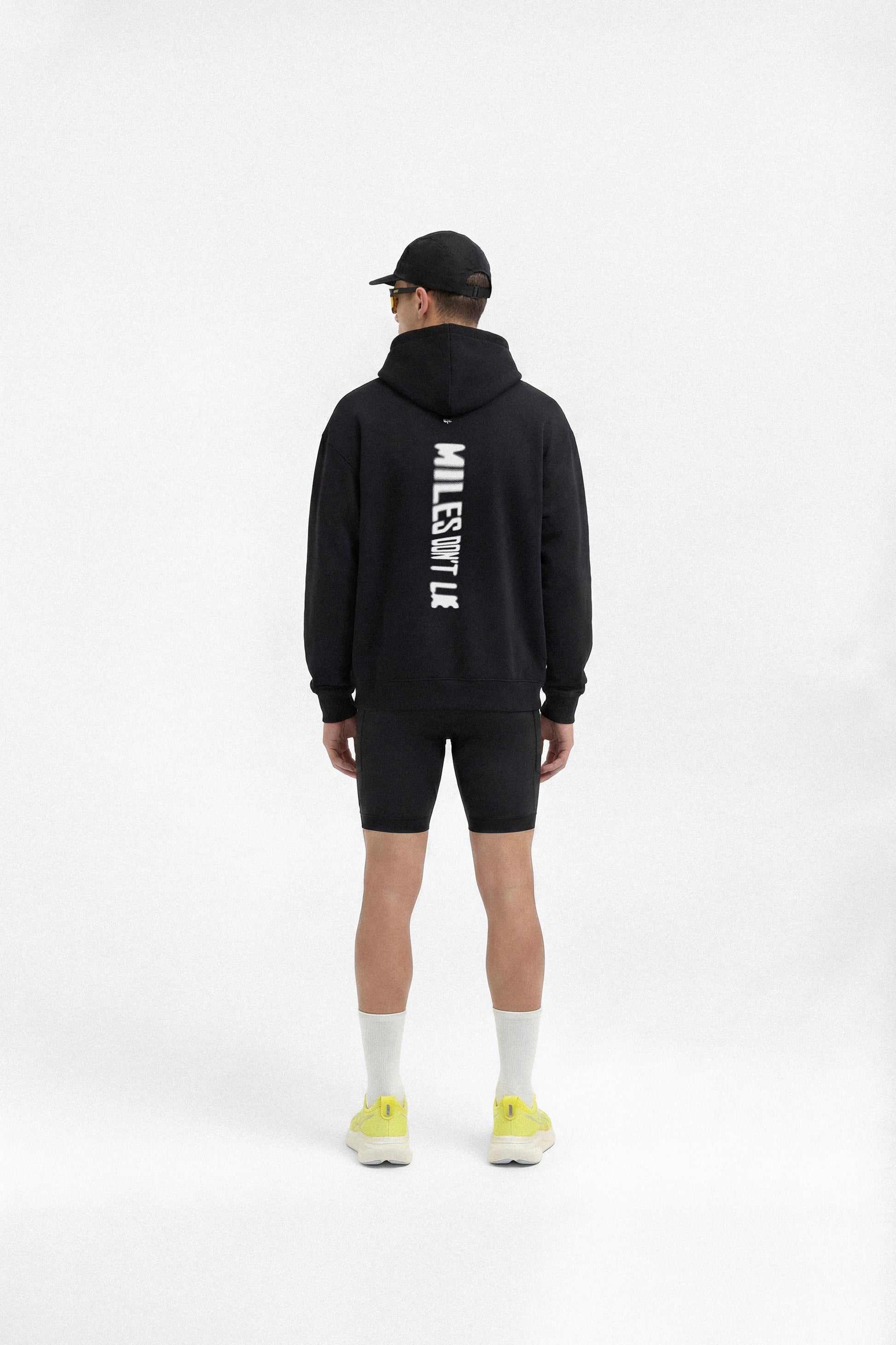 Miles don't Lie Oversize Hoodie - Black