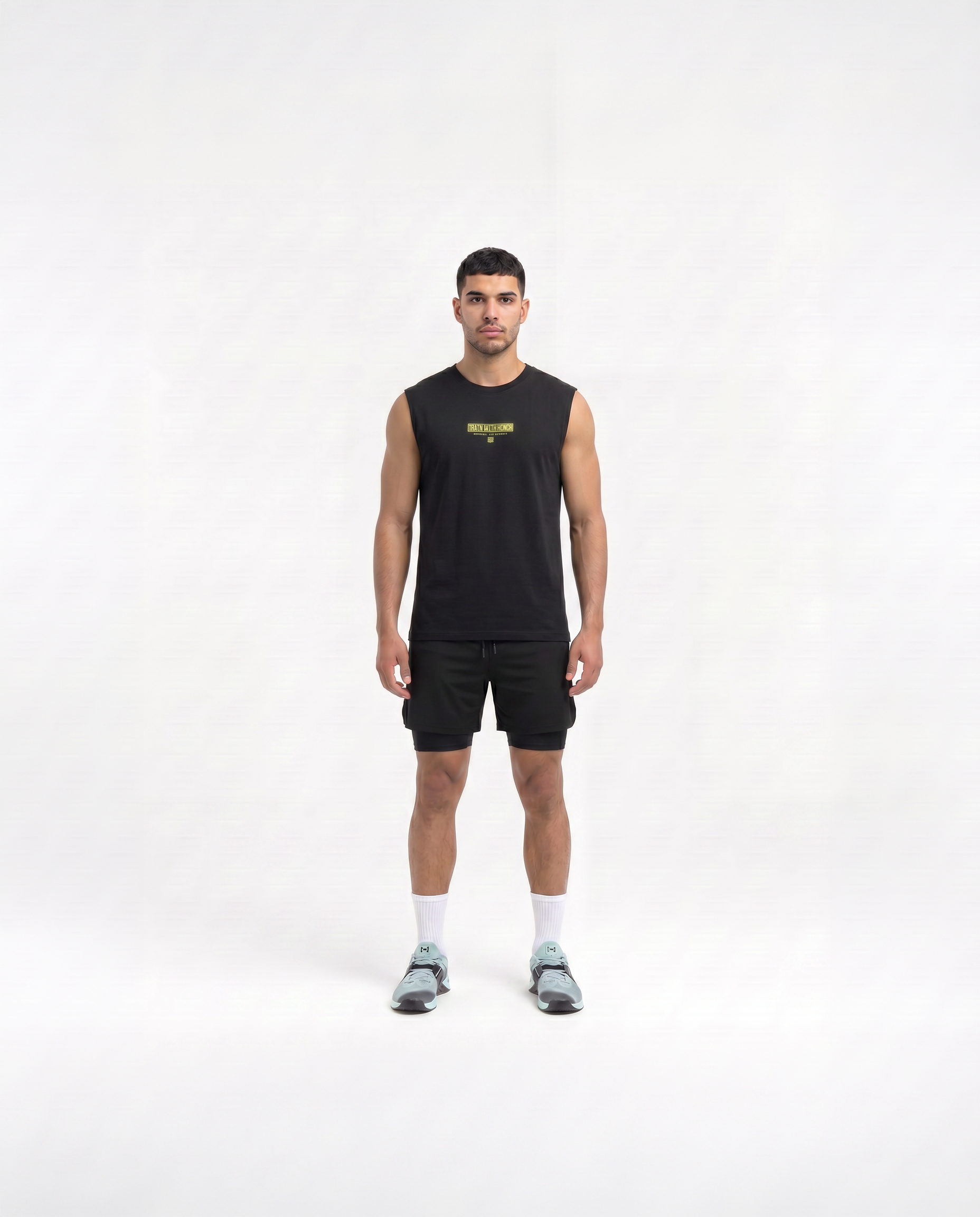 Train With Honor Tank Top Black - Model Front