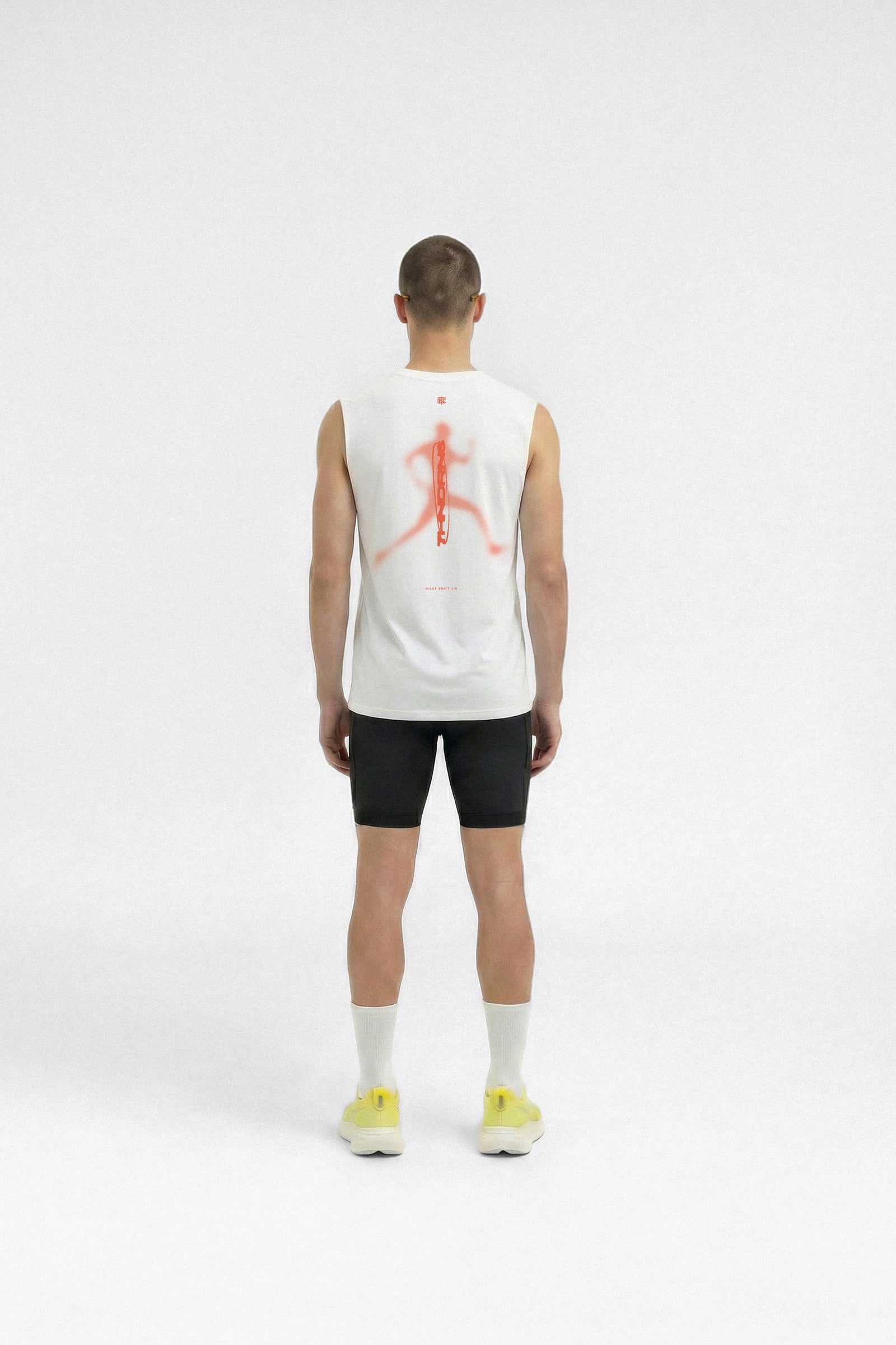 Vapor Pace Runner Tank Top - White — View 4
