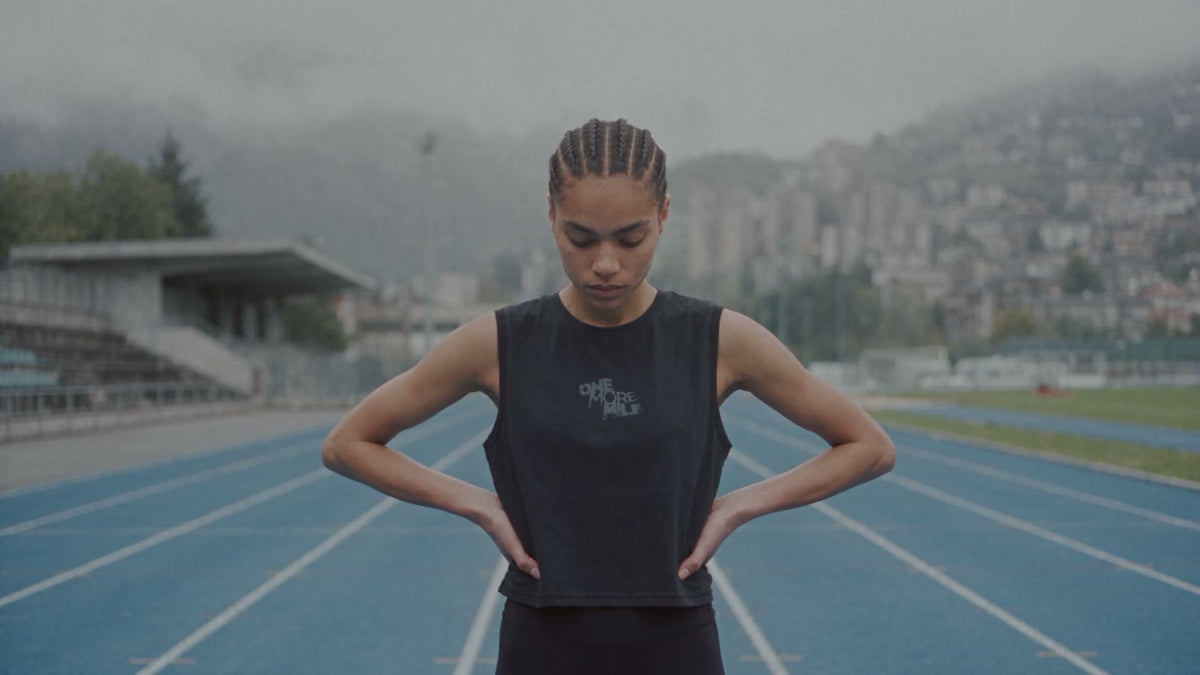 One More Mile - Cropped Tank Top - Black