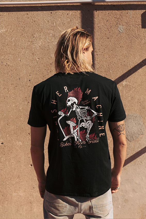 Punisher Machine - T-Shirt - Black — Vista 3
