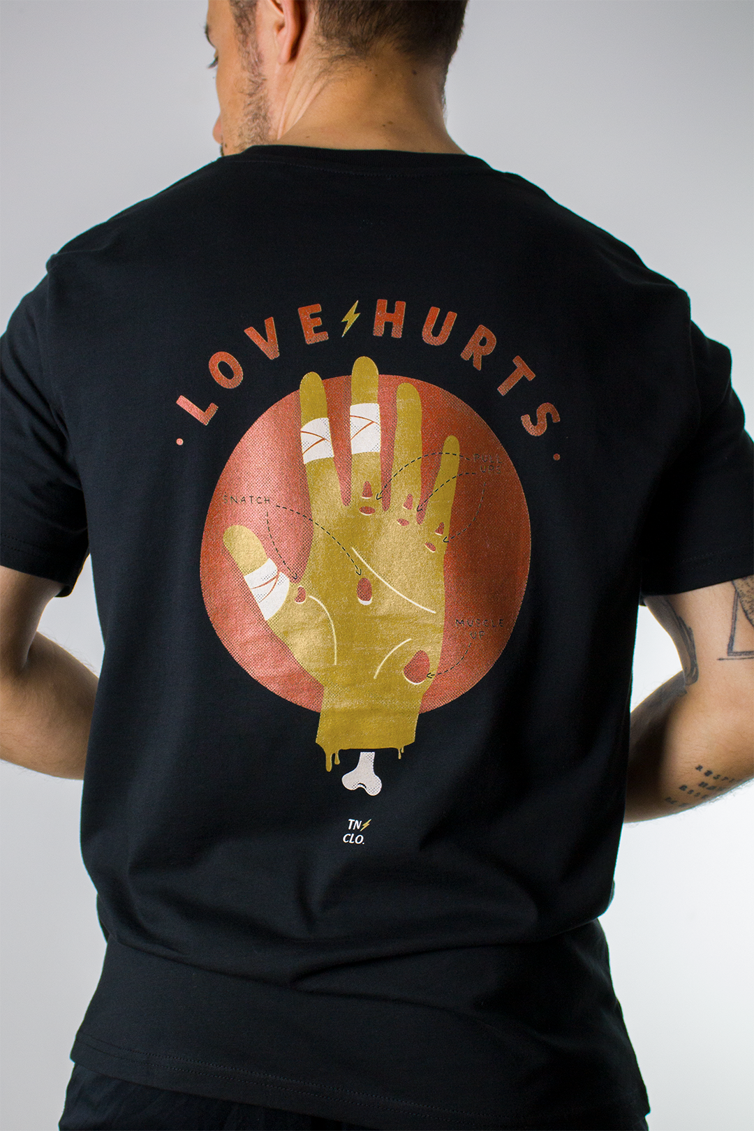 Love Hurts - T-Shirt - Black